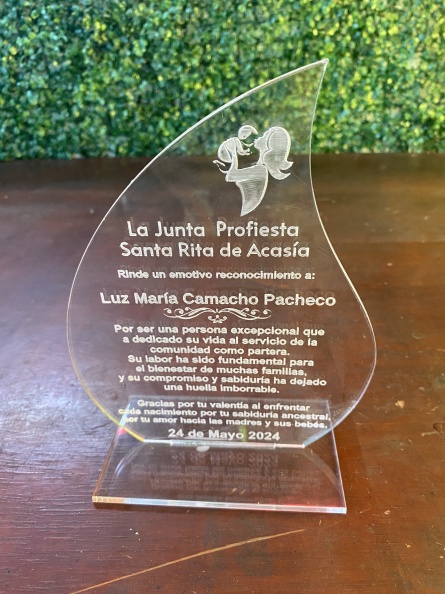 Reconocimientos en Acrilico grabado