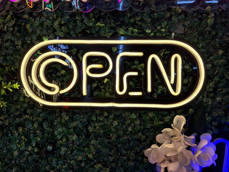 LED Neon – Open